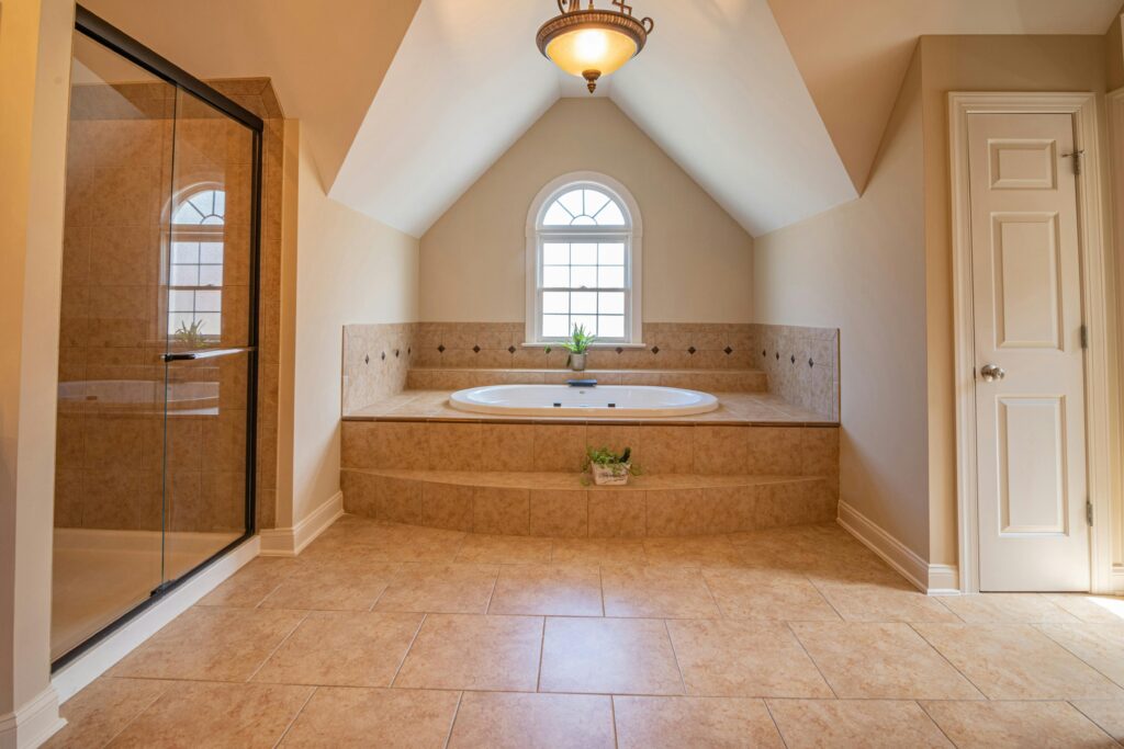 The Secret to a Classy Home? These 10 Arched Window Ideas 8 Bathroom Archway Windows