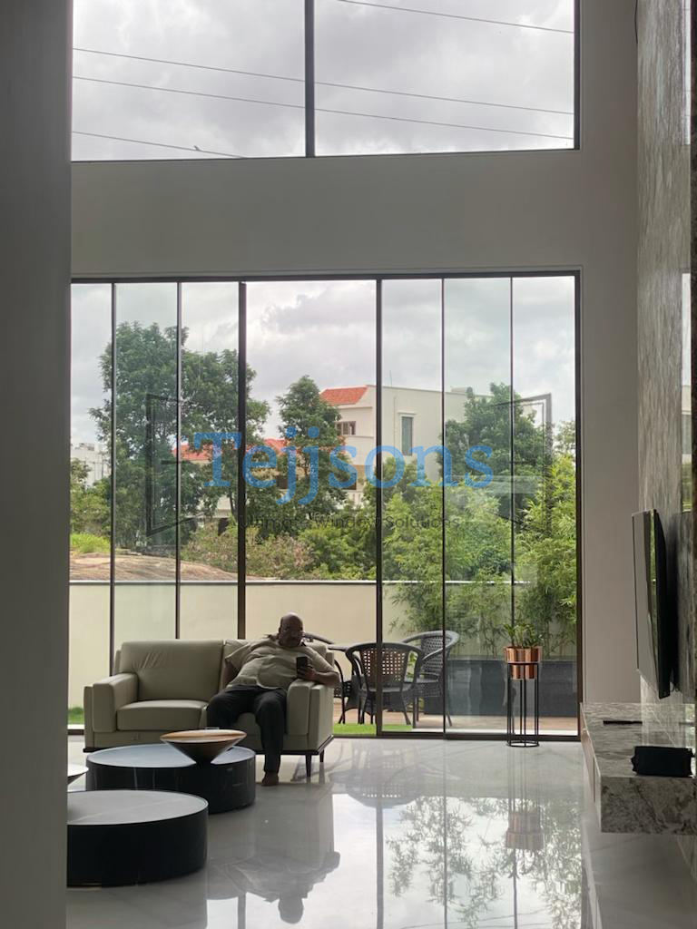 Aluminium vs Steel Doors: Which Offers Better Strength, Style & Value? 1 Modern Aluminium doors